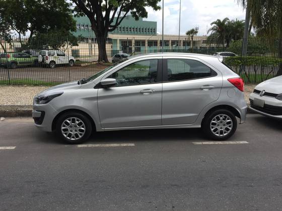 FORD KA 1.0 TI-VCT FLEX SE PLUS MANUAL FORD KA 1.0 TI-VCT FLEX SE PLUS MANUAL